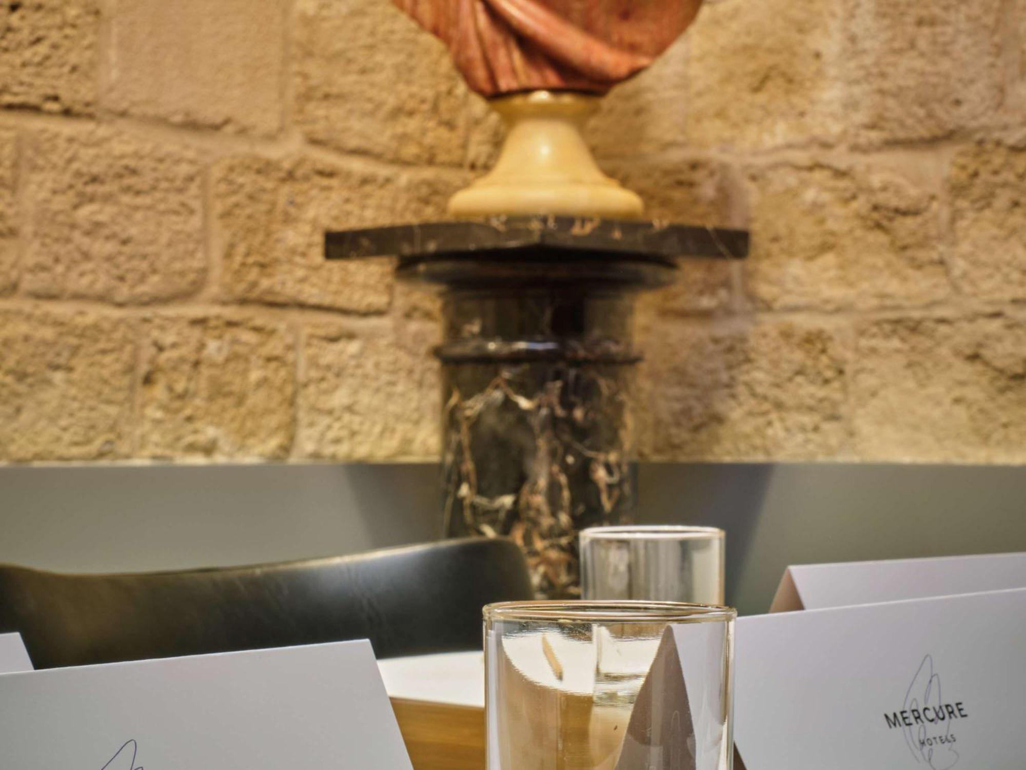 Hotel Mercure Notre Dame Saint Germain Des Pres Paris