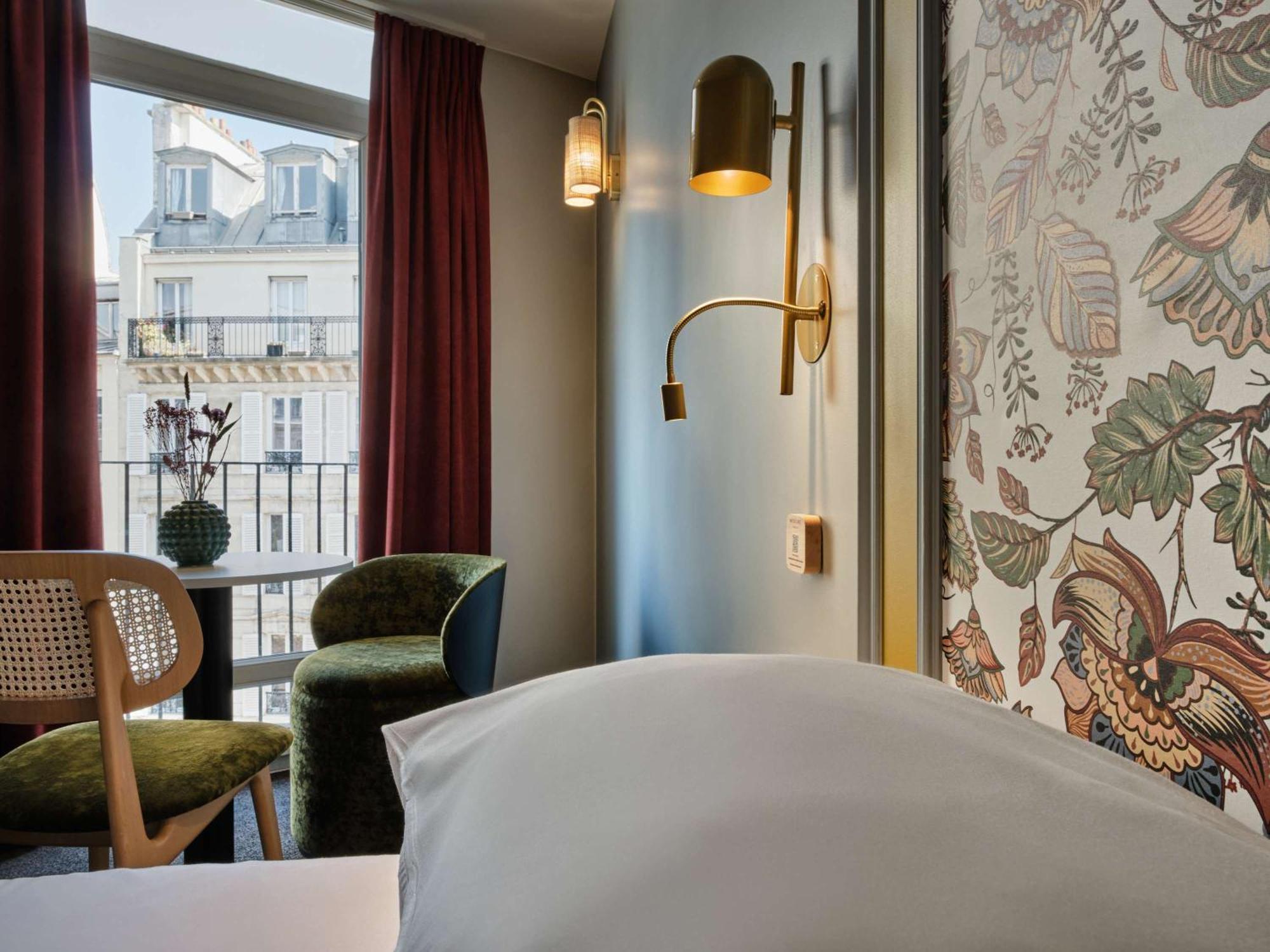 Mercure Notre Dame Saint Germain Des Pres Hotel 4*
