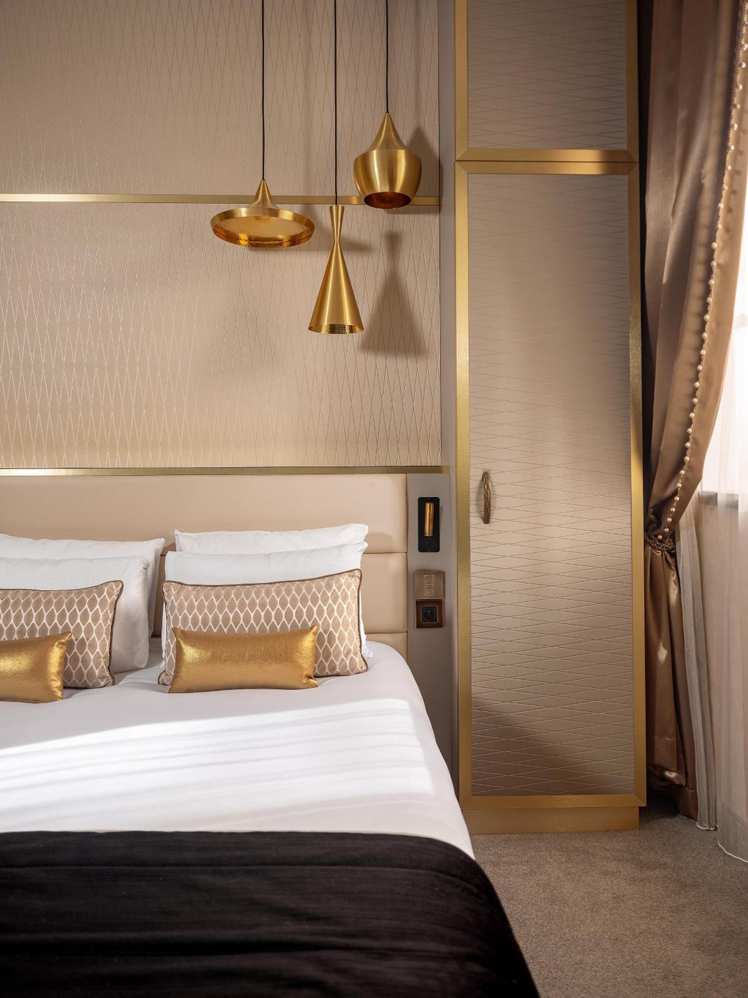 Hotel Niepce Hôtel, Curio Collection By Hilton Paris