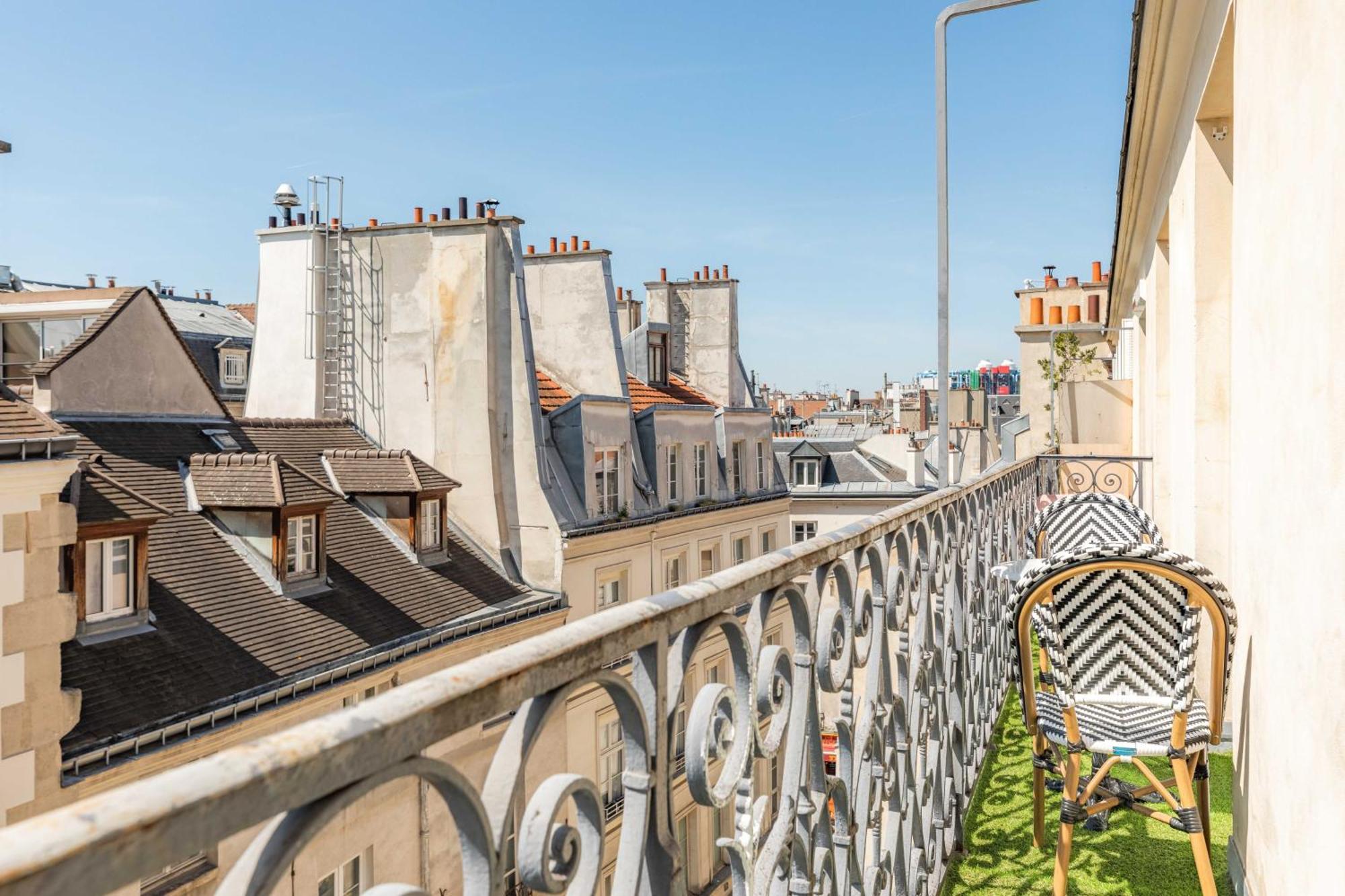 Magnificent - 3br - 6p - Le Marais Apartment *