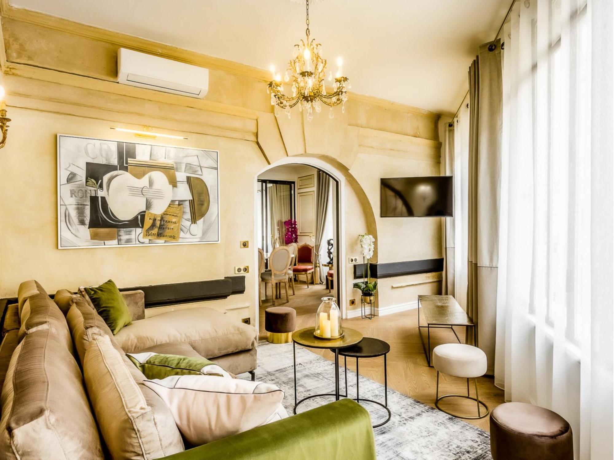 Apartment Merveil Signature - Valois - Louvre View