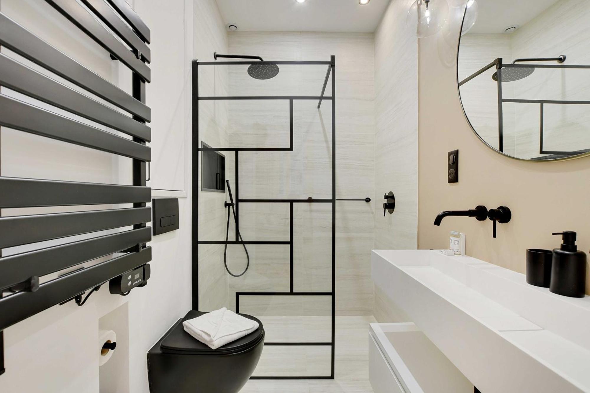 Cmg Saint Martin / Marais Appartement Paris