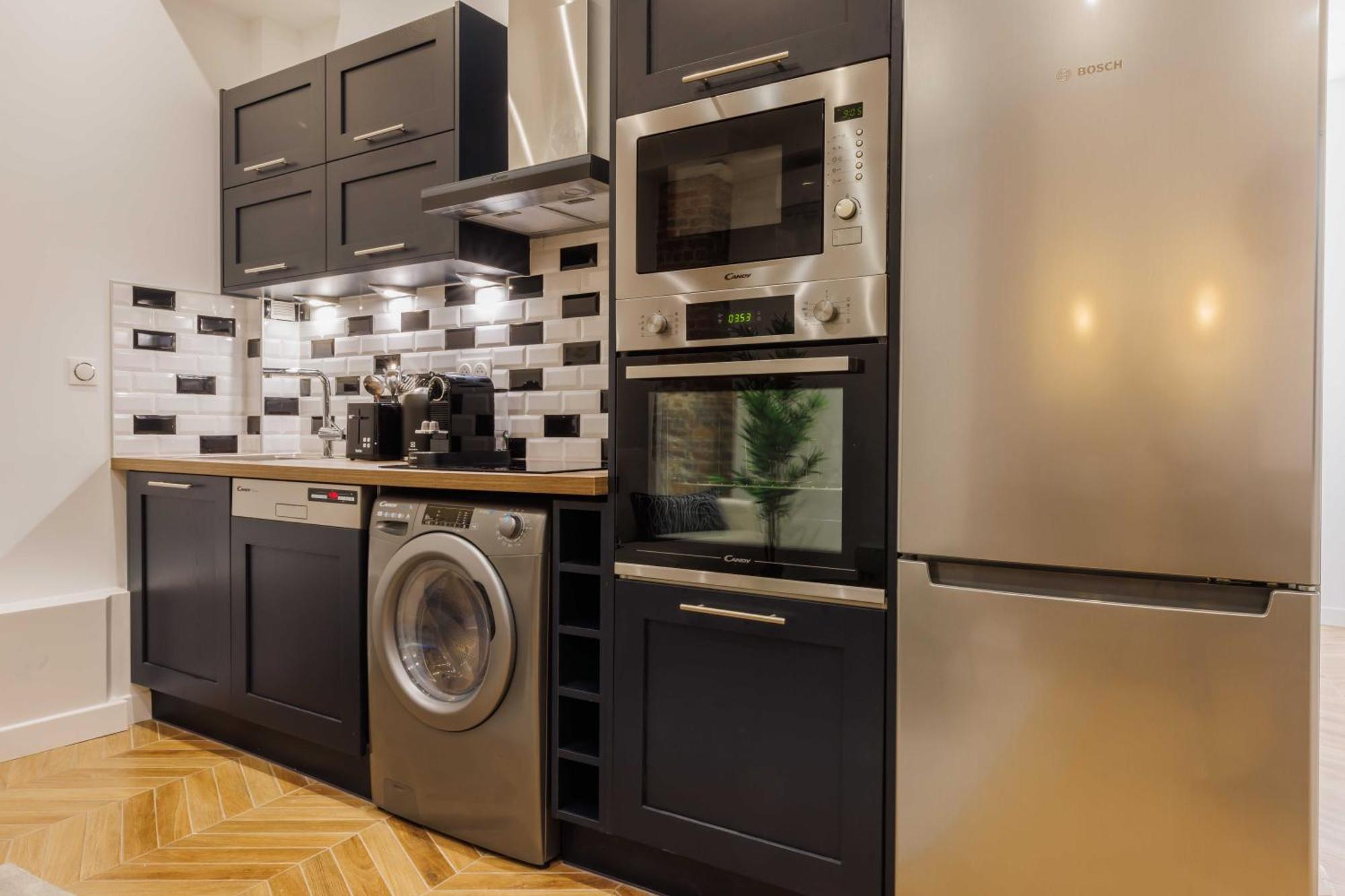 2br-6p - Gare De L'est Apartment *