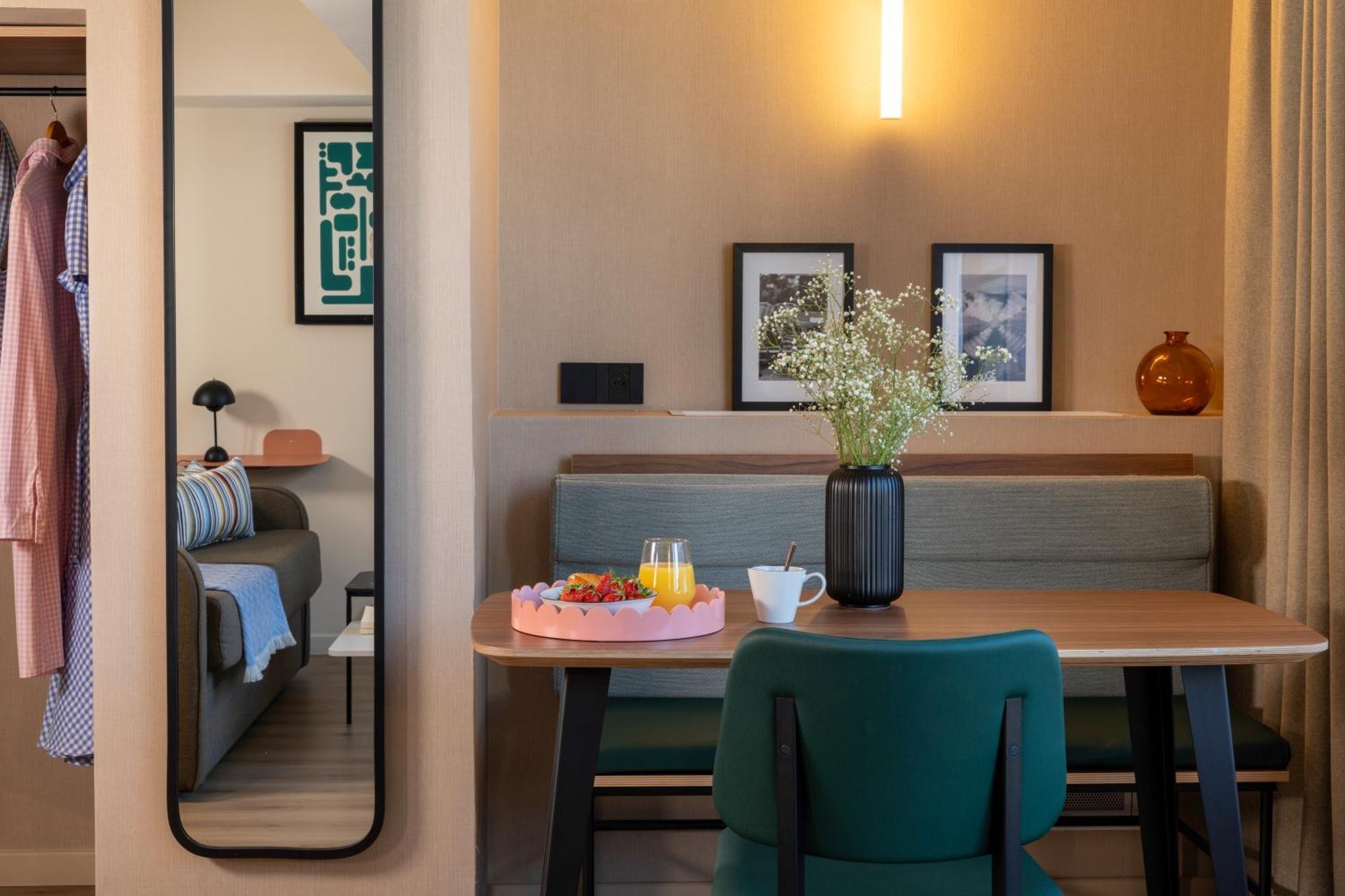 Yuna Montmartre - Appart hôtel 4*