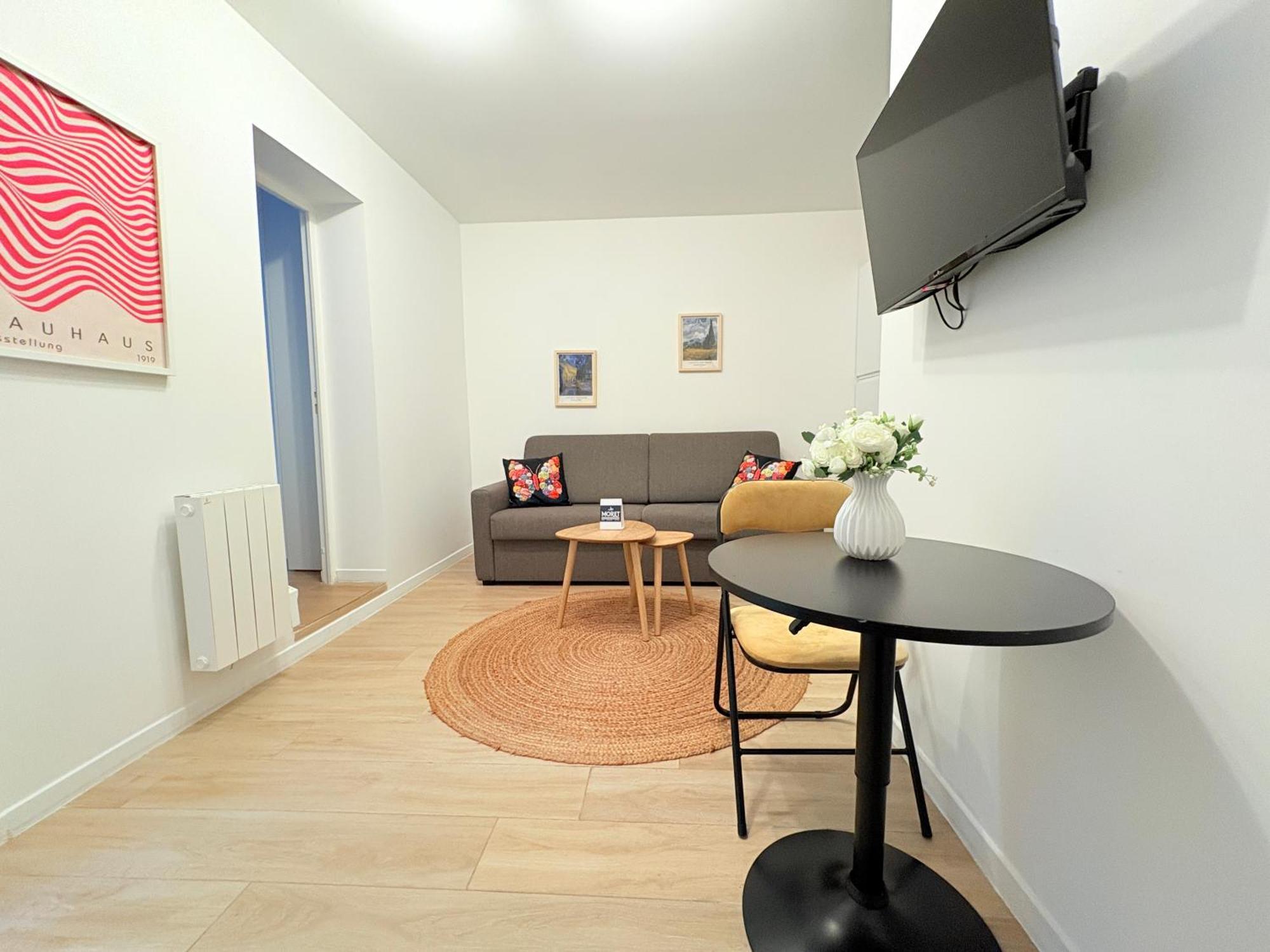 Moret Art Flats Trendy East Aparthotel Paris