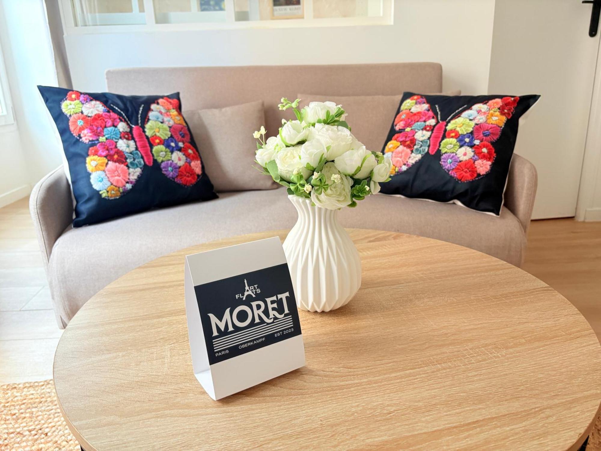 Moret Art Flats Trendy East *