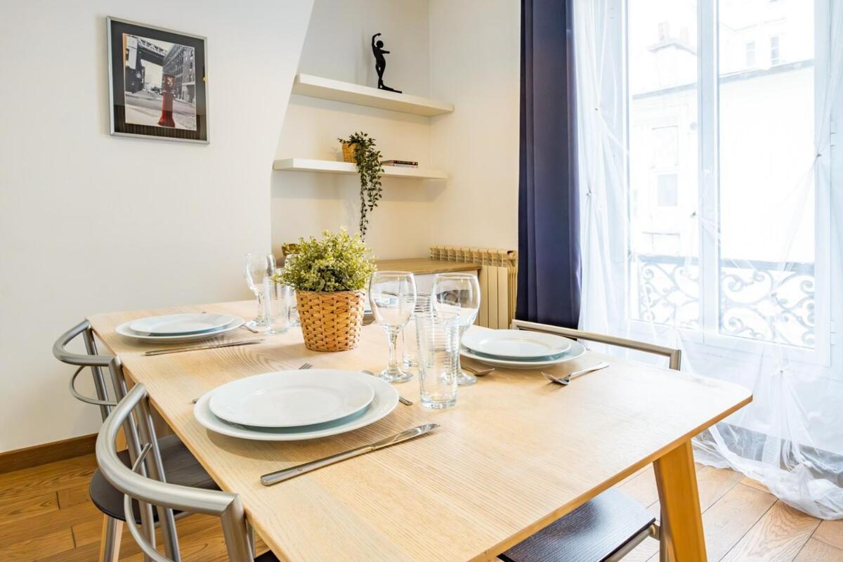 Apartment Bright At Les Invalides - 4 Guests Paris