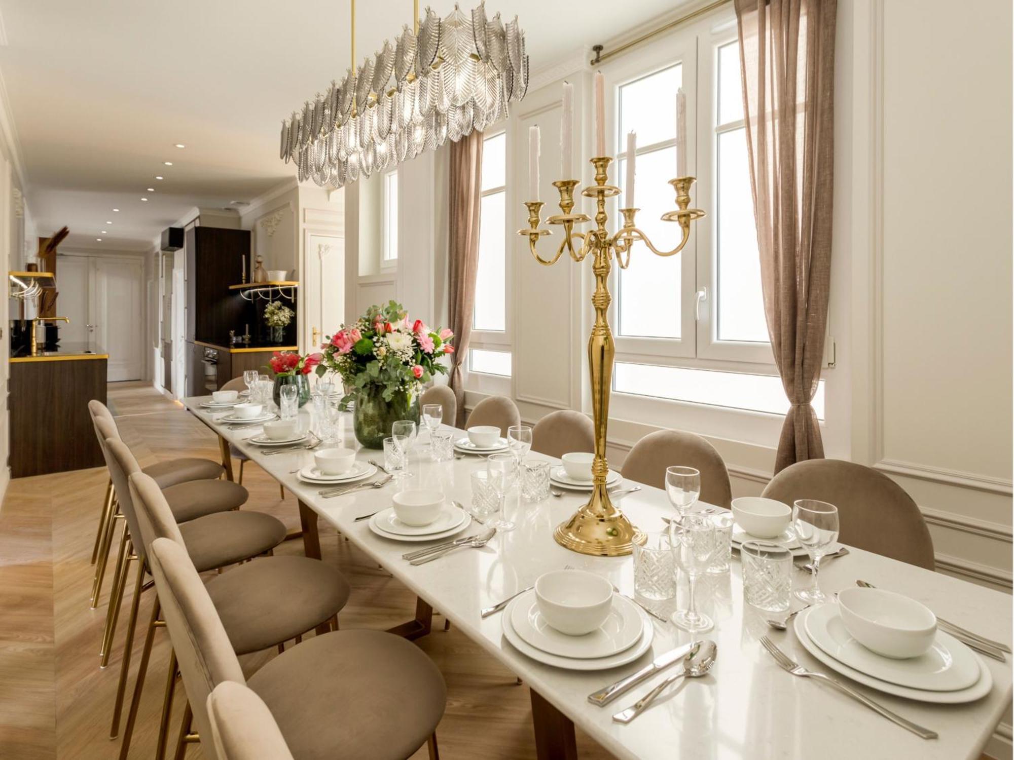 Apartment Merveil Signature Hoche - Eiffel Tower View Paris