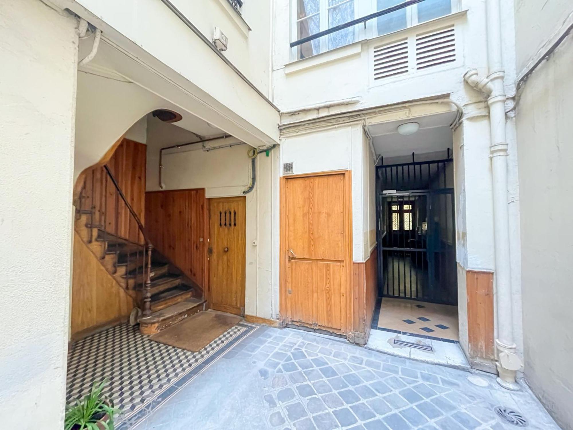 Urban Flat 101 - Maire *