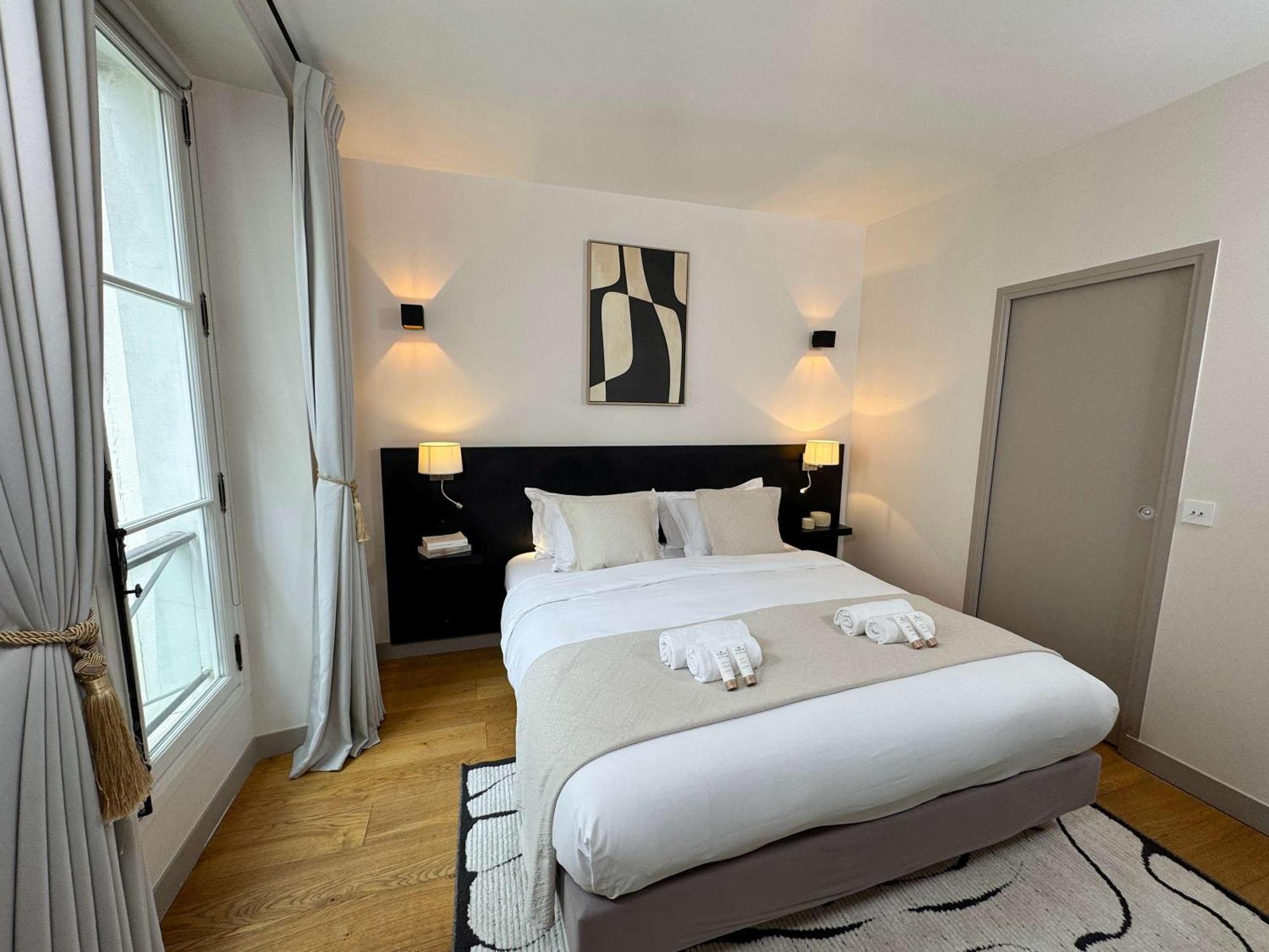 Apartment Luxembourg Garden Family Flat Delight