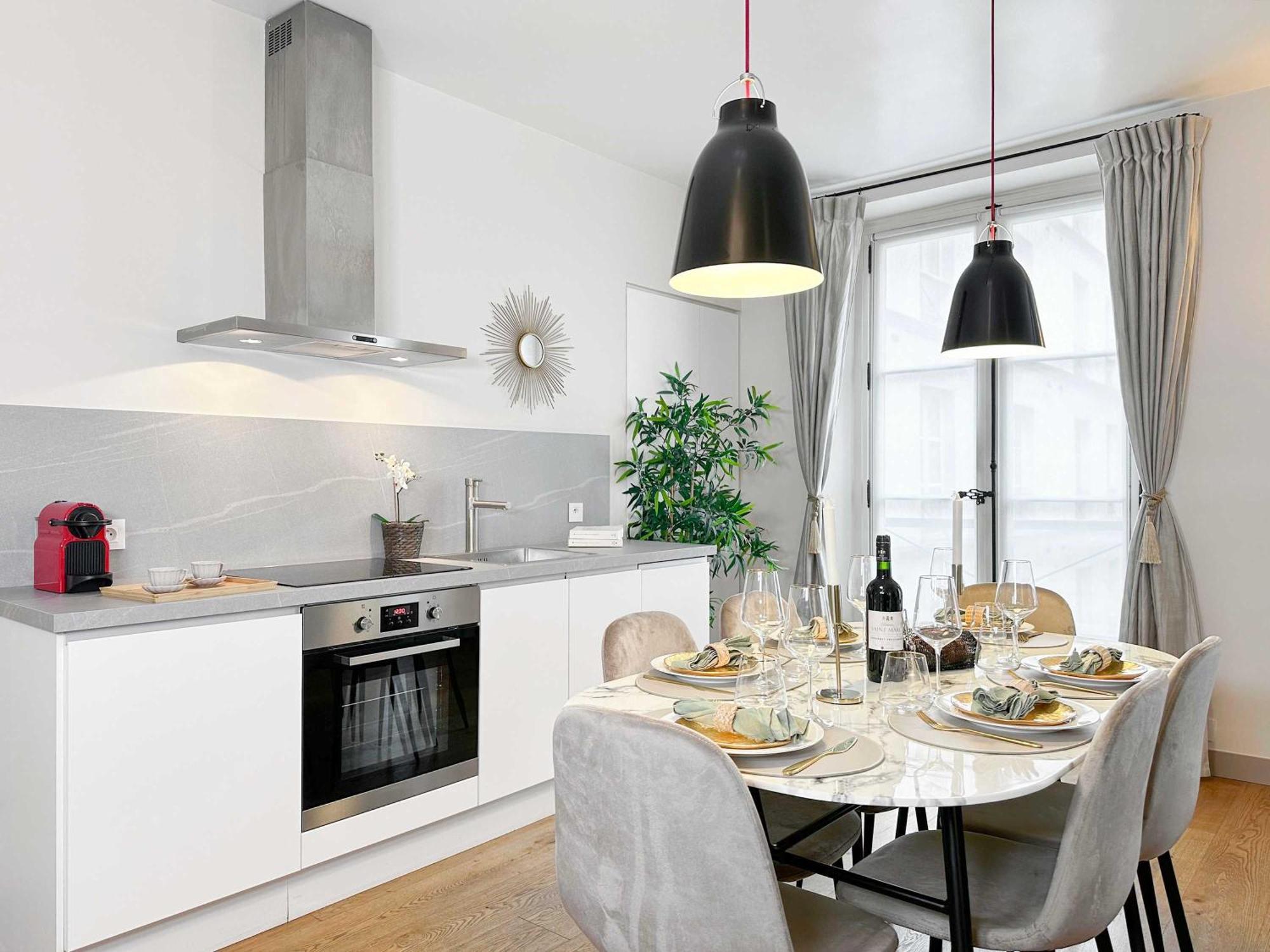 Apartment Luxembourg Garden Family Flat Delight *