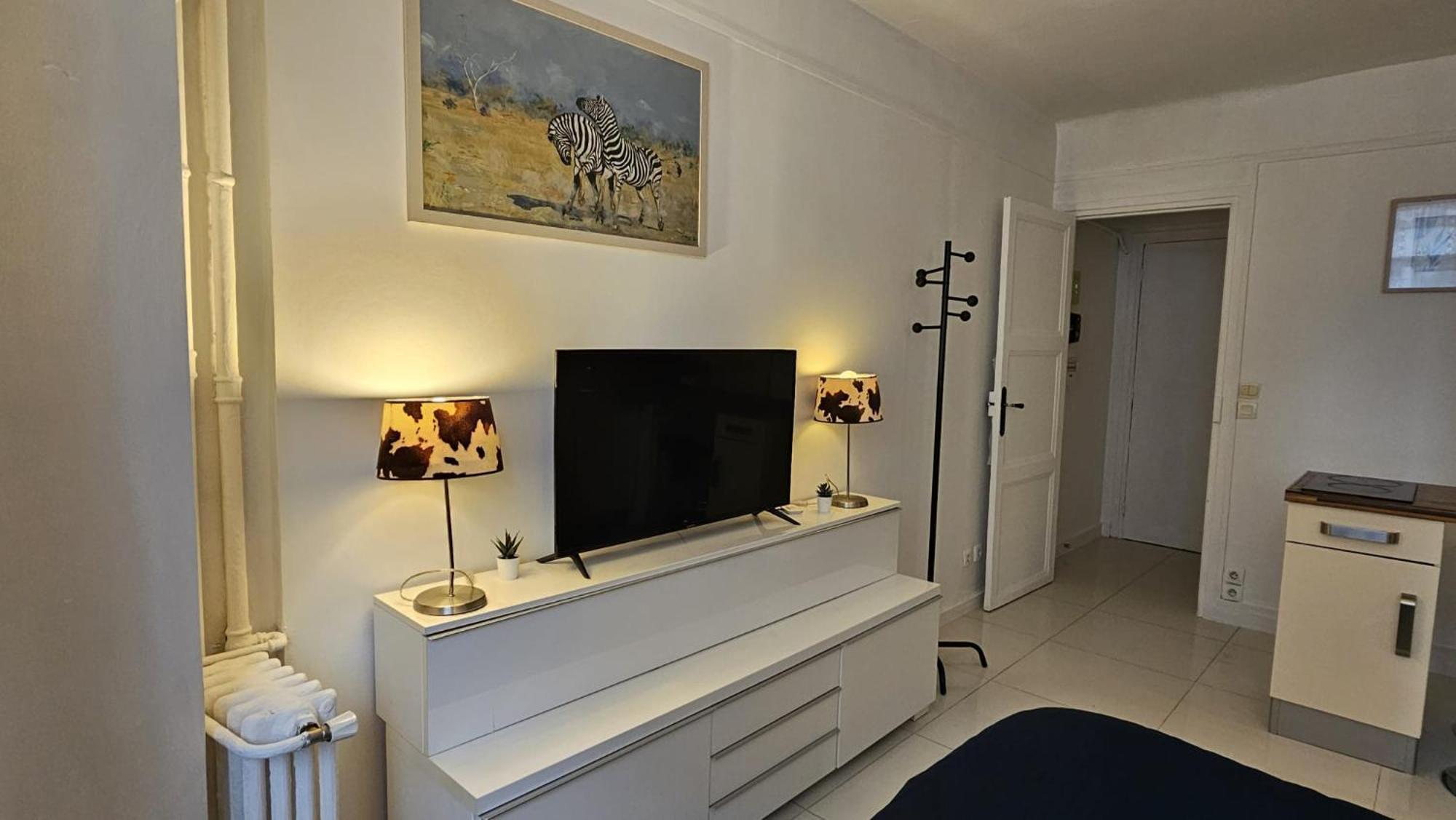 Apartment Tres Joli Renove Quartier Notre-dame Jardin Des Plantes Pantheon Pres De La Seine Paris