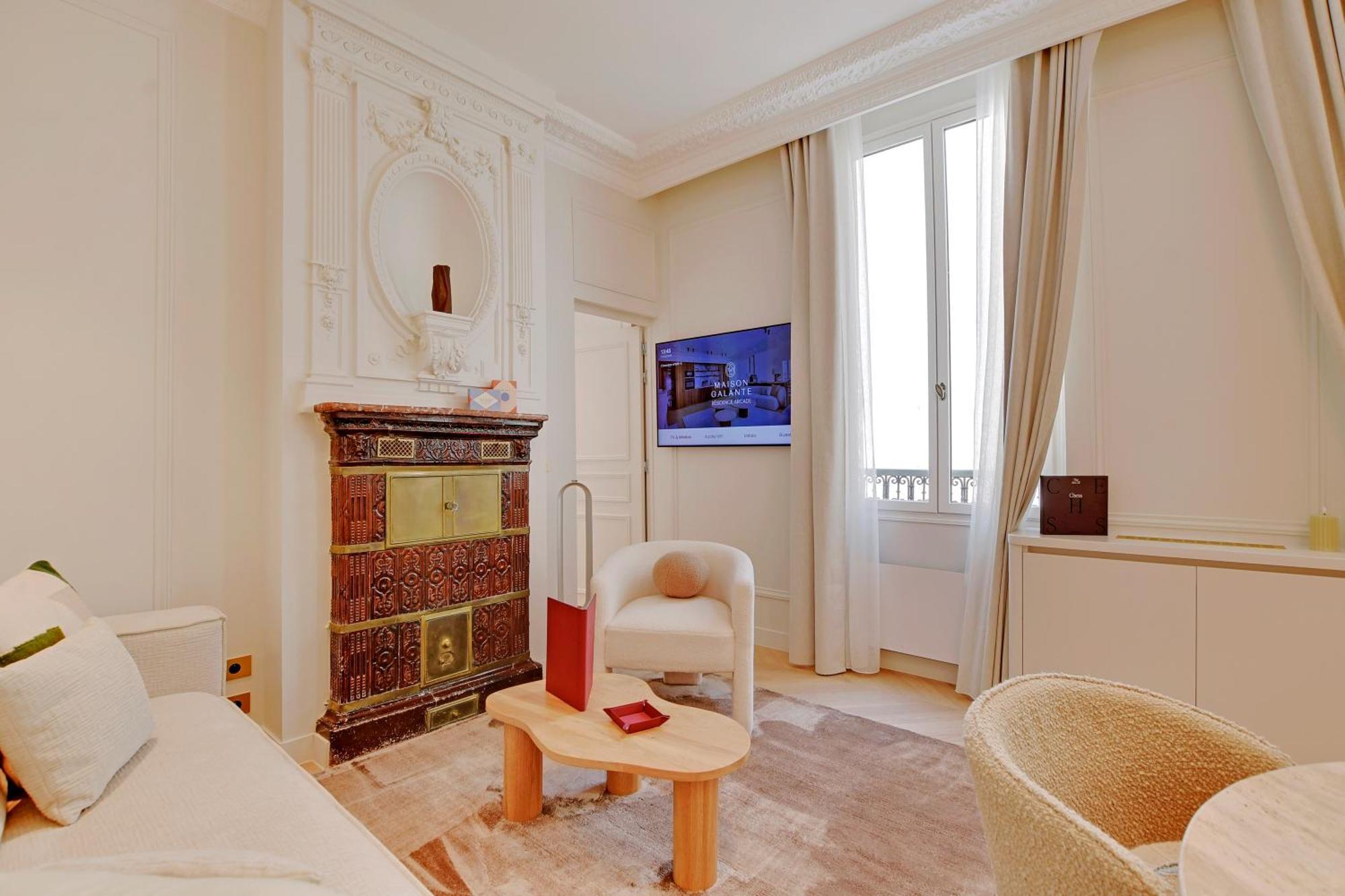 Maison Galante's With Services In La Madeleine - Opera Paris