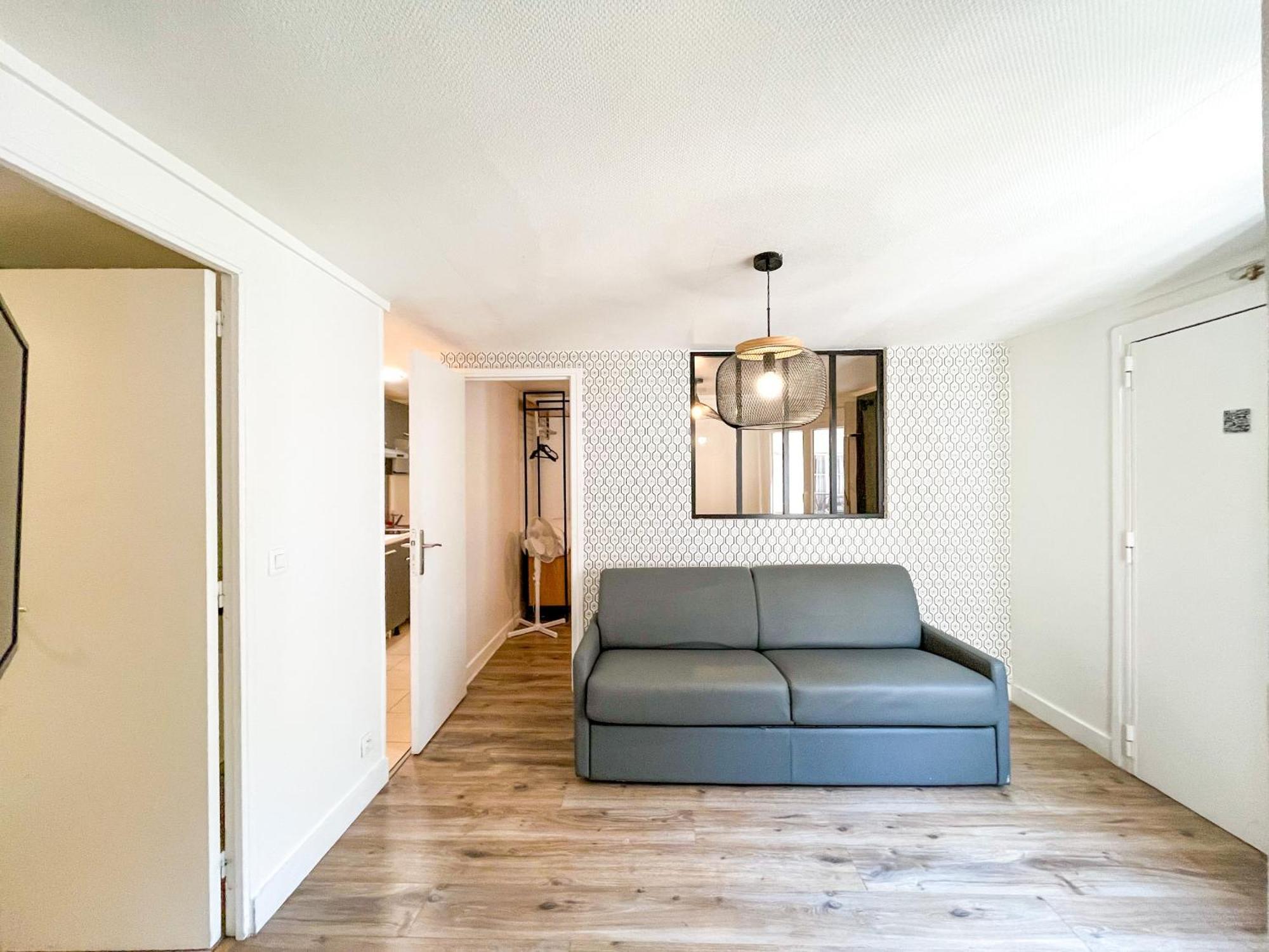 Apartment 149 - Urban Cosy Flat In