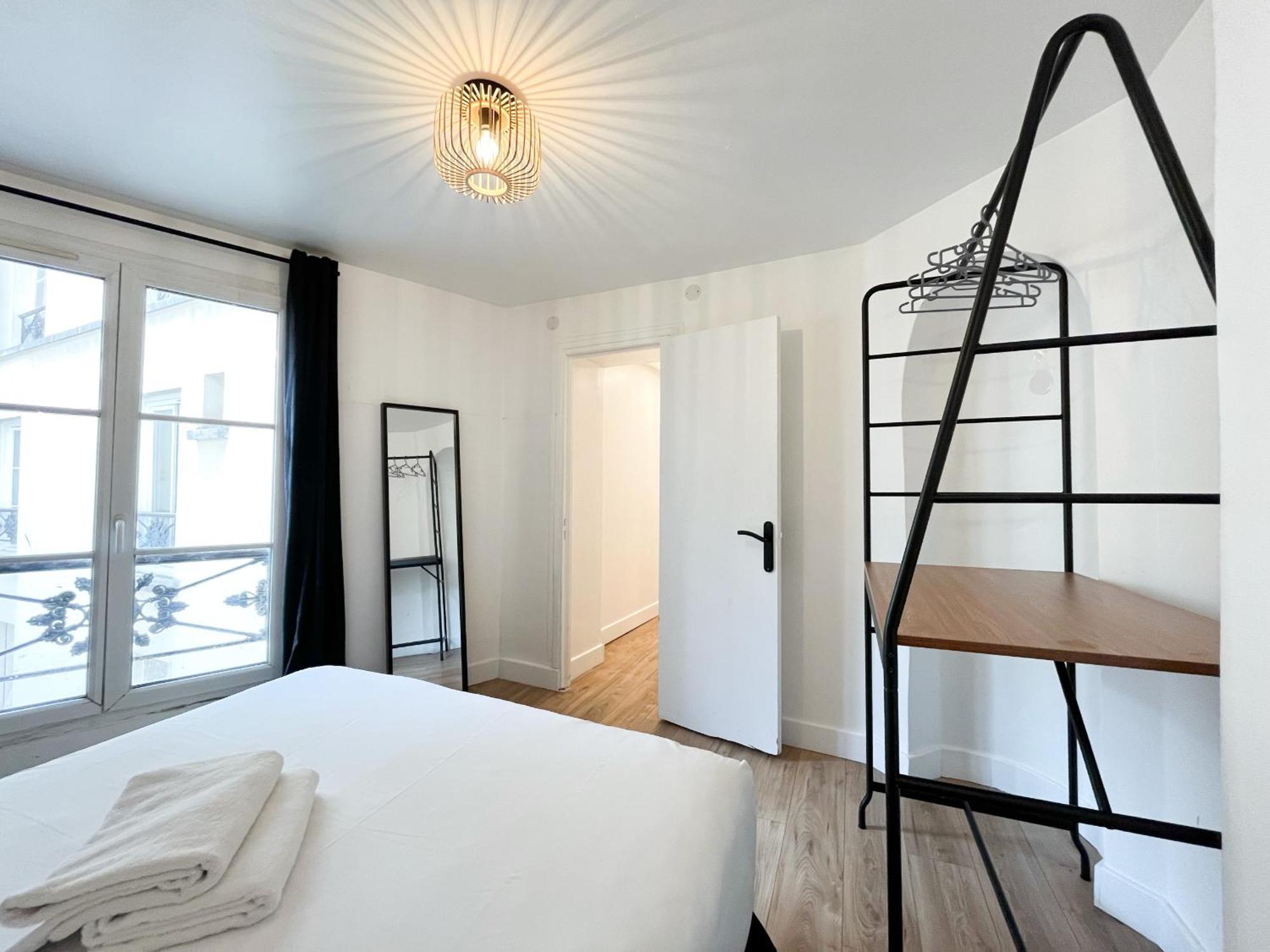 Apartment 152 - Urban Cosy Flat In *