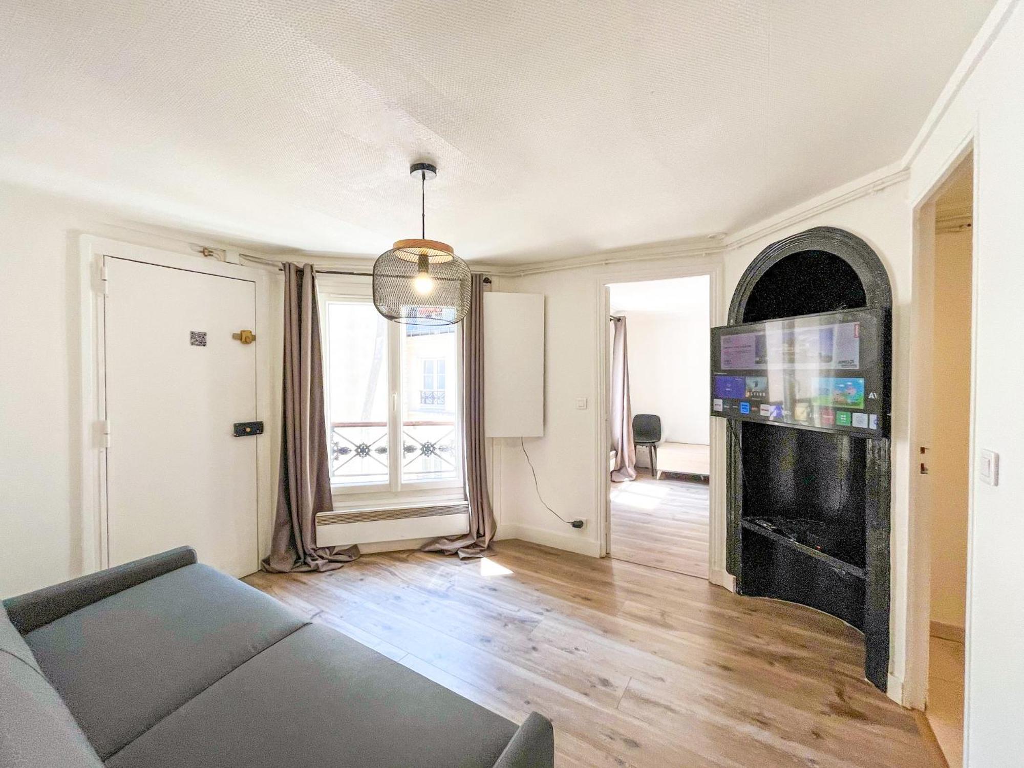 Apartment 149 - Urban Cosy Flat In