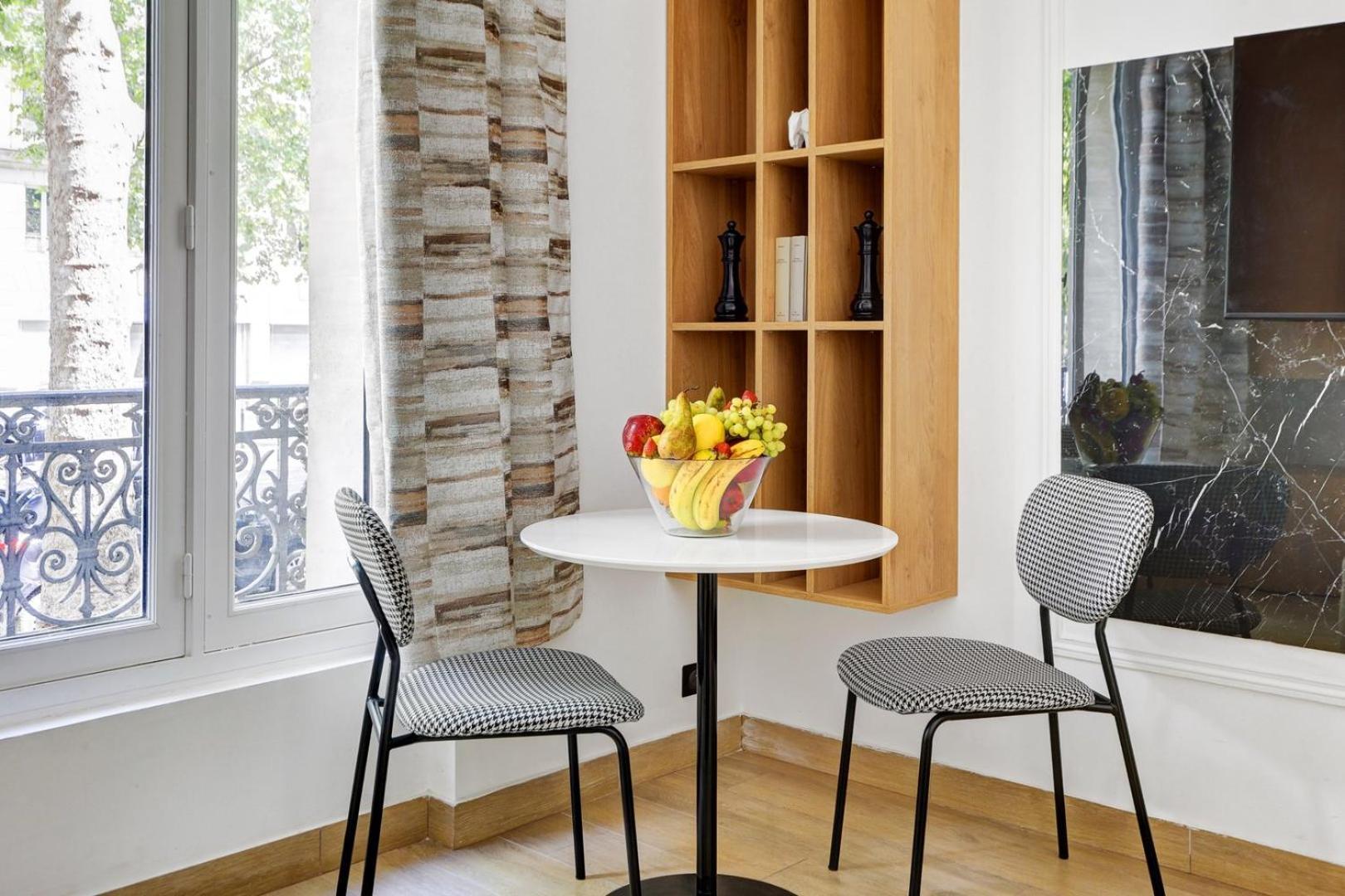 Bluestay 288 - Superbe A 17 * Paris