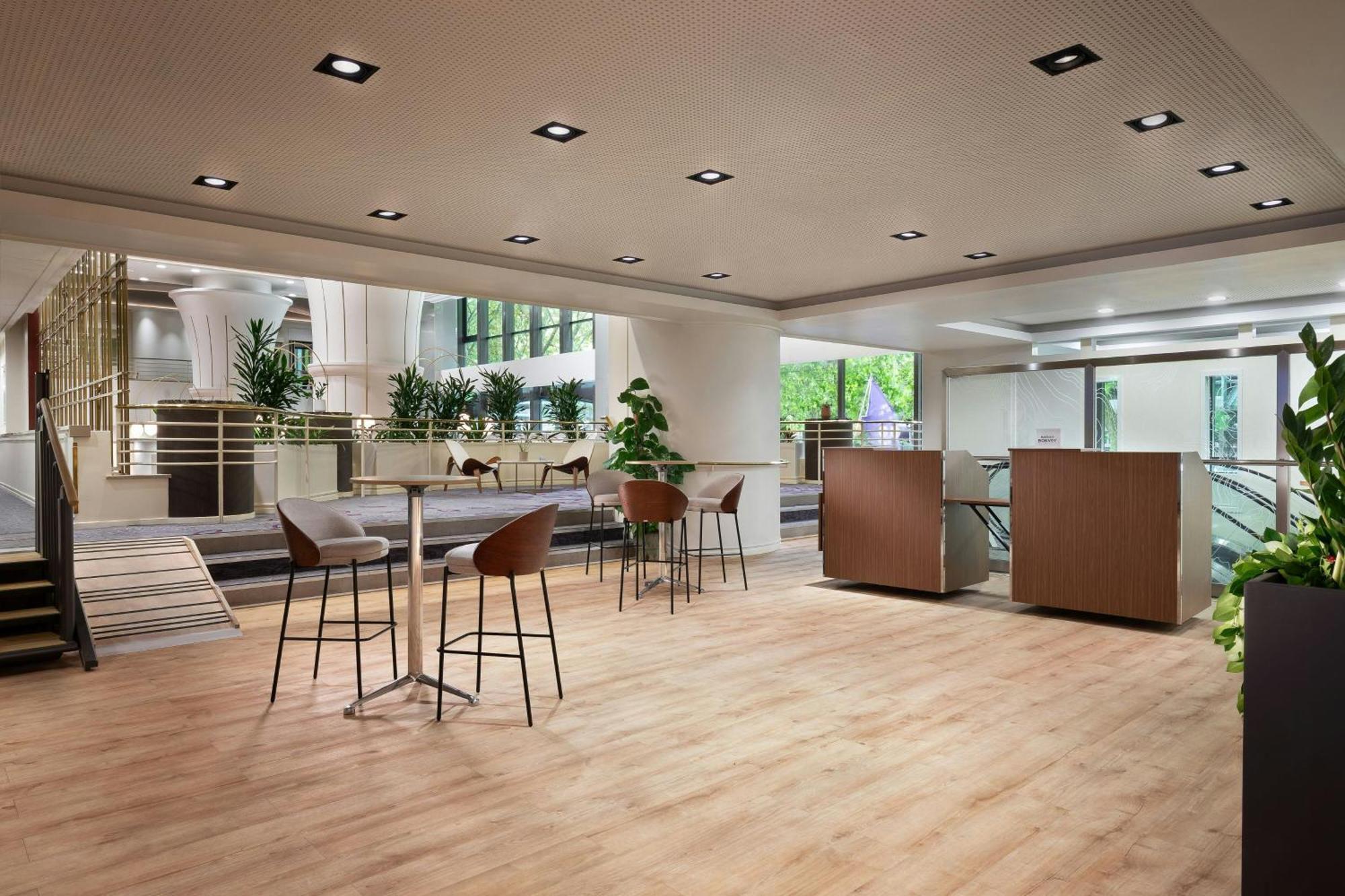 Marriott Rive Gauche & Conference Center