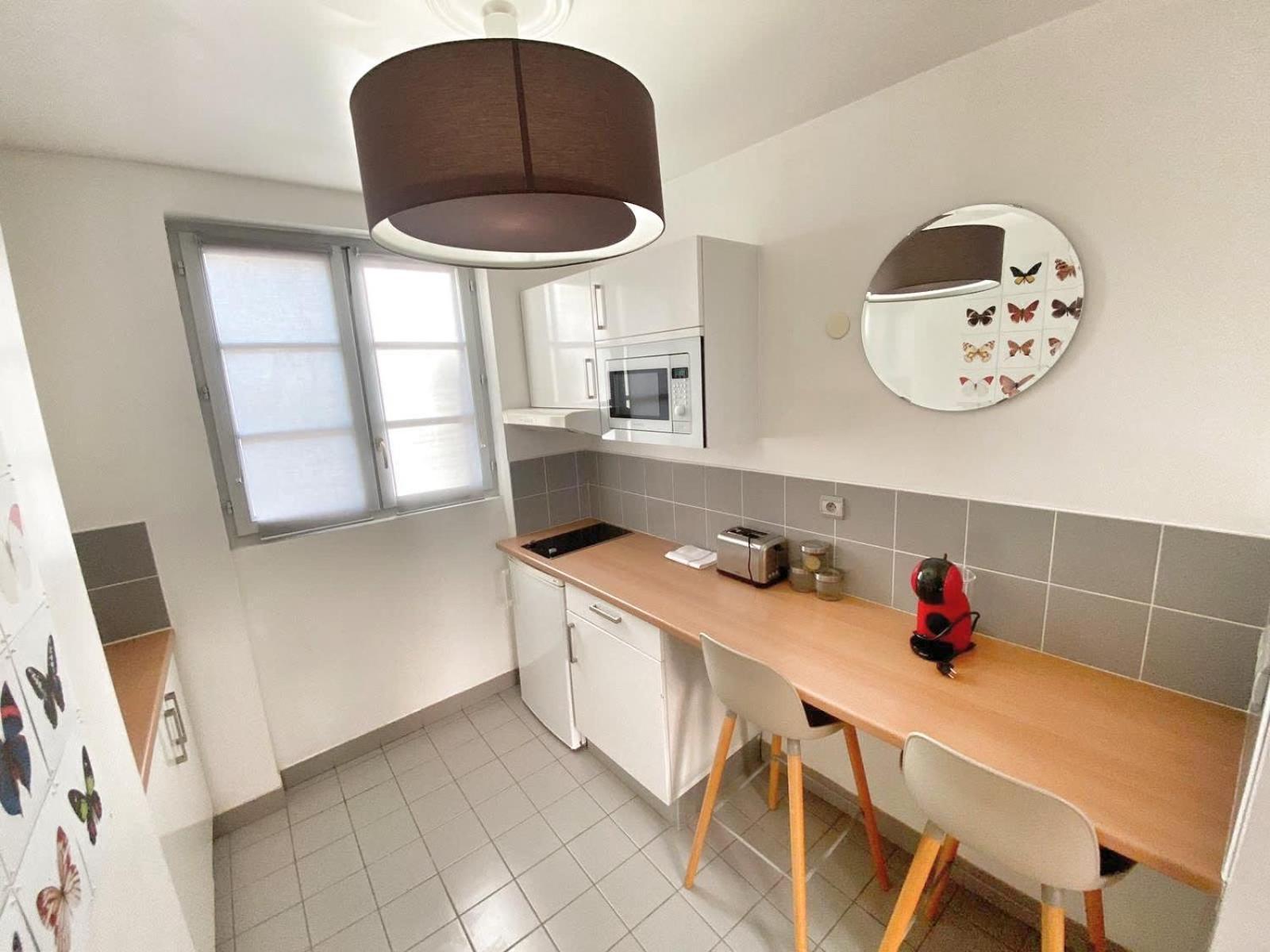 203 - Studio Tout Equipe Paris 5 Apartment Paris