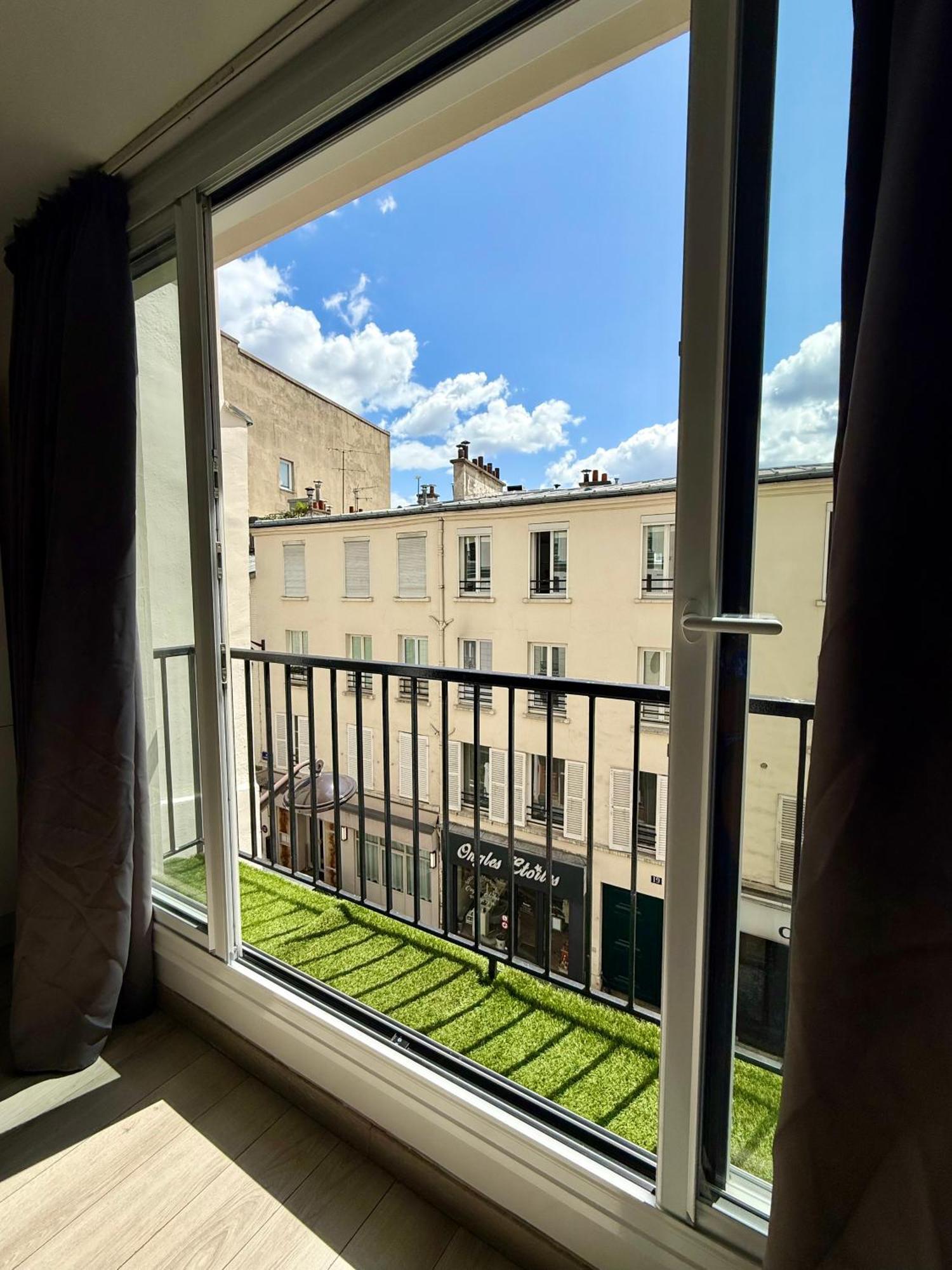 Apartment Like Arc De Triomphe, Champs Elysees, Tour Eiffel Paris