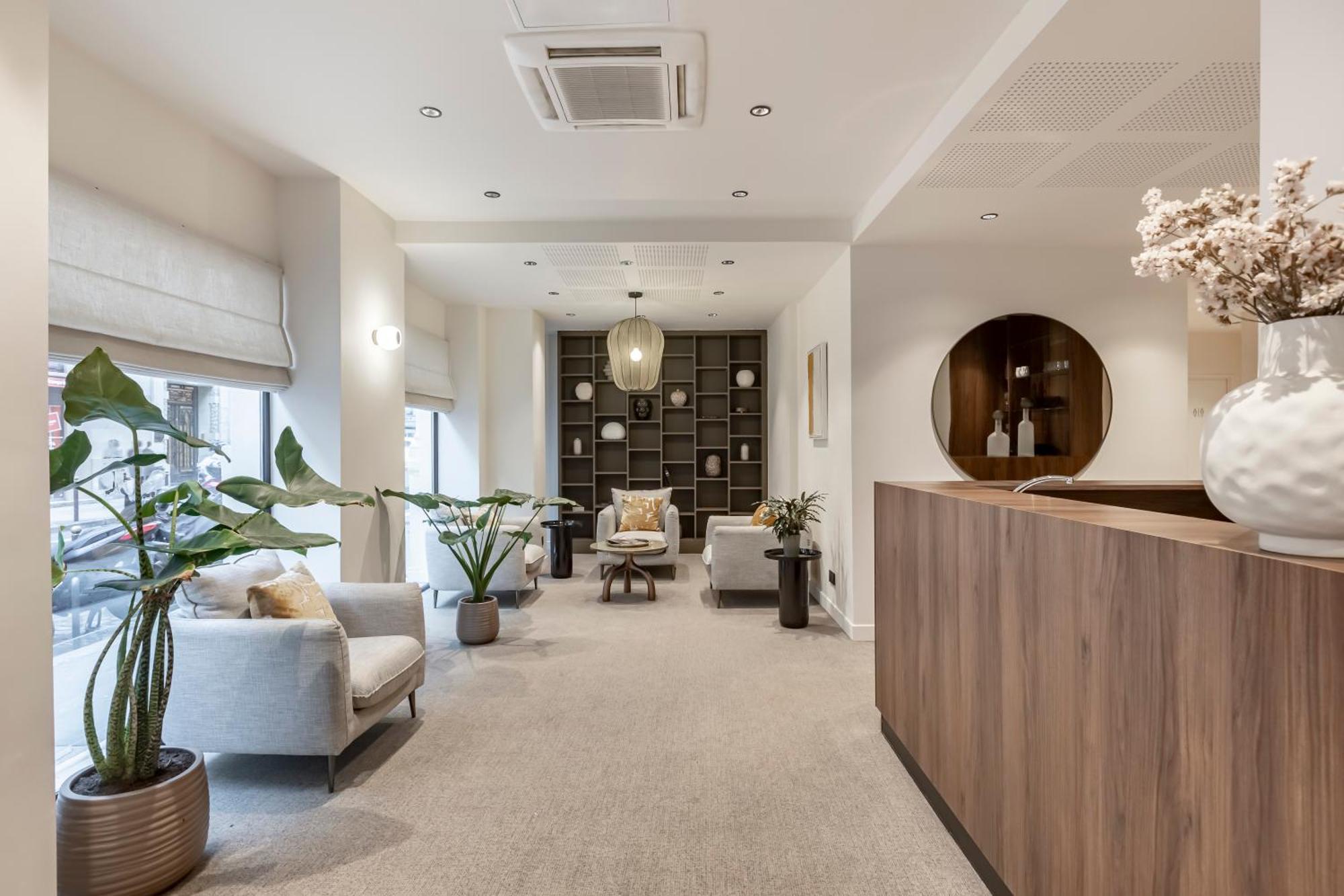 Le Monsieur By Sweett Hotel 4*