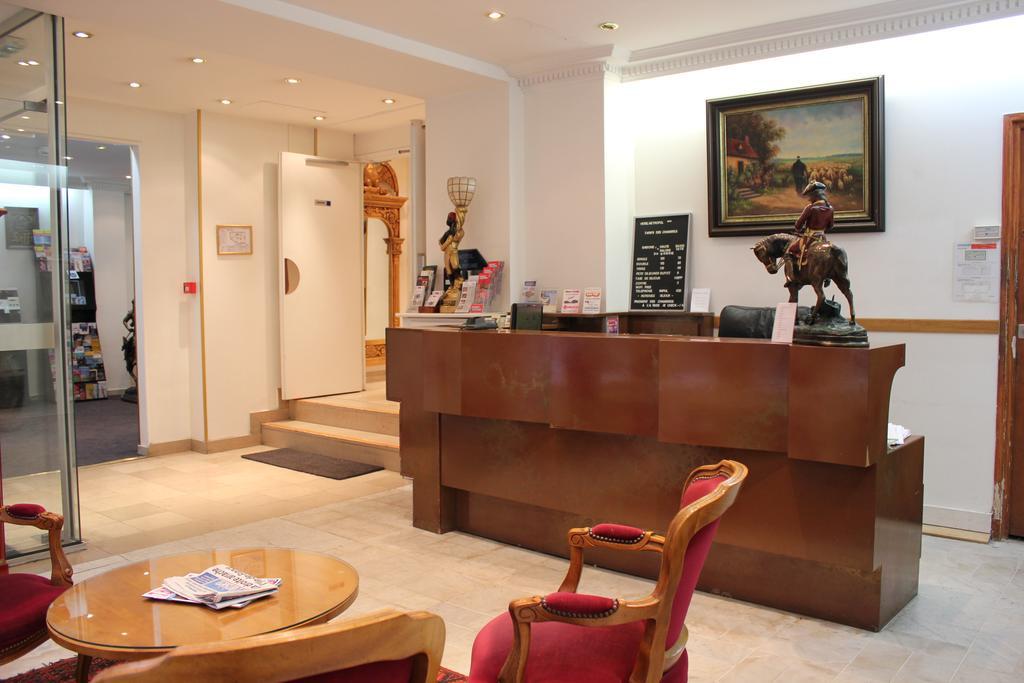 Metropol 3* Paris