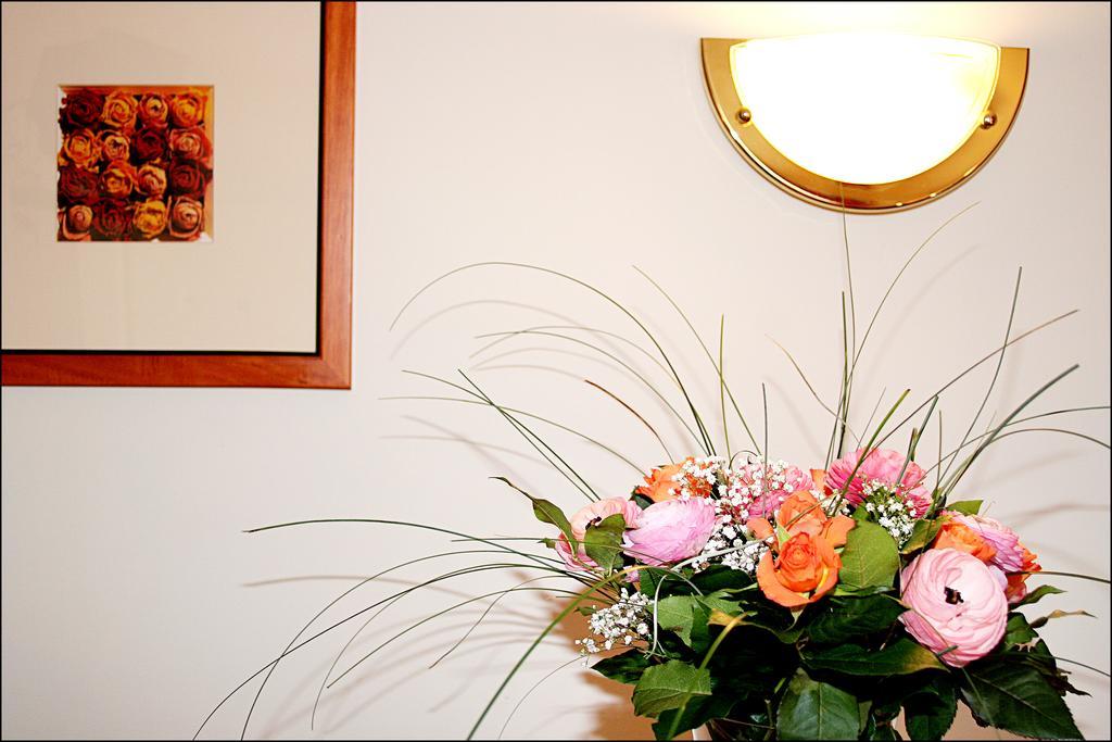 Aparthotel Pavillon Courcelles Parc Monceau 3*