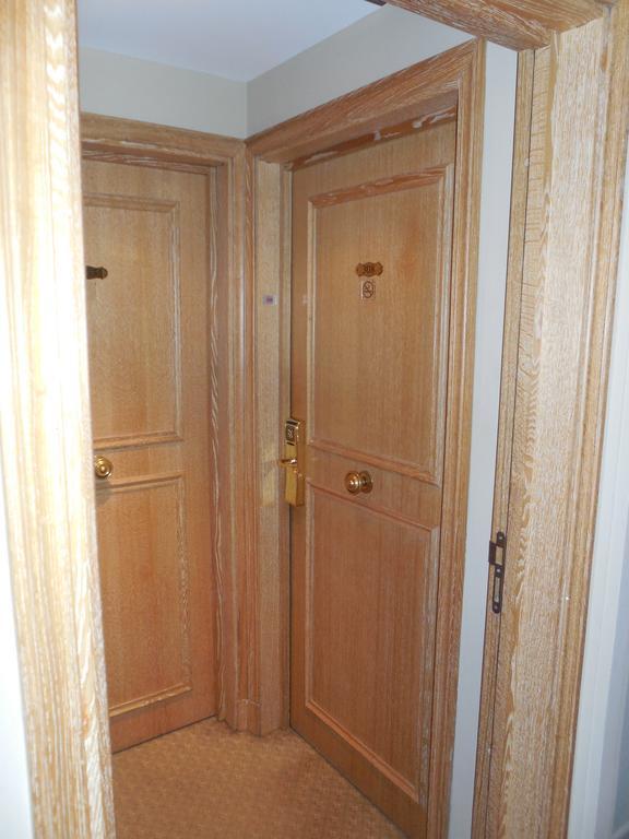 Cardinal Rive Gauche Hotel 3*