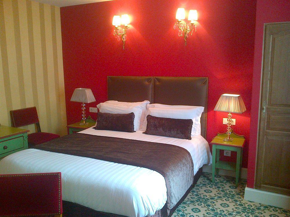 Des Deux Continents 3* Paris