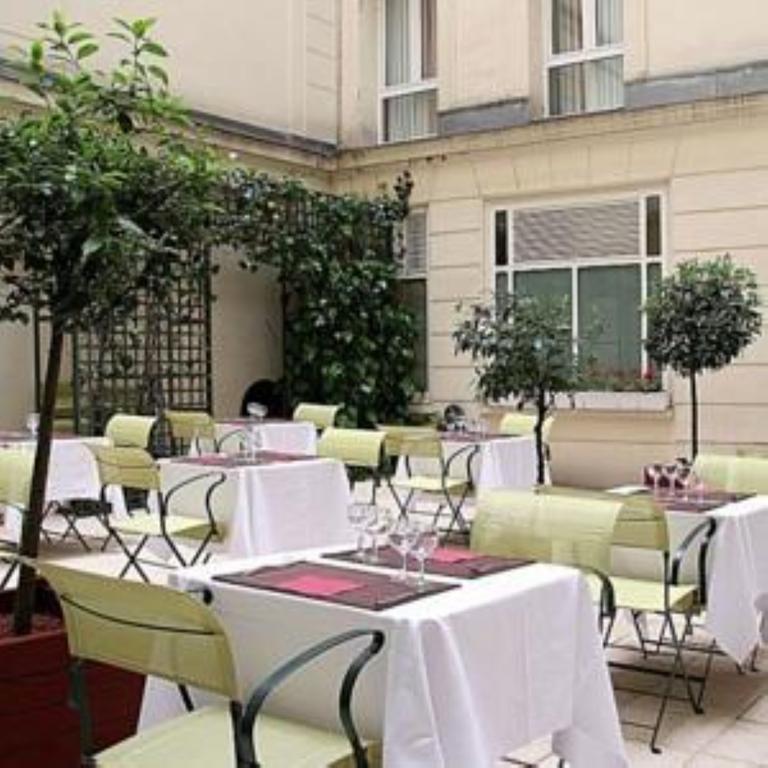 Pavillon Saint Augustin Paris