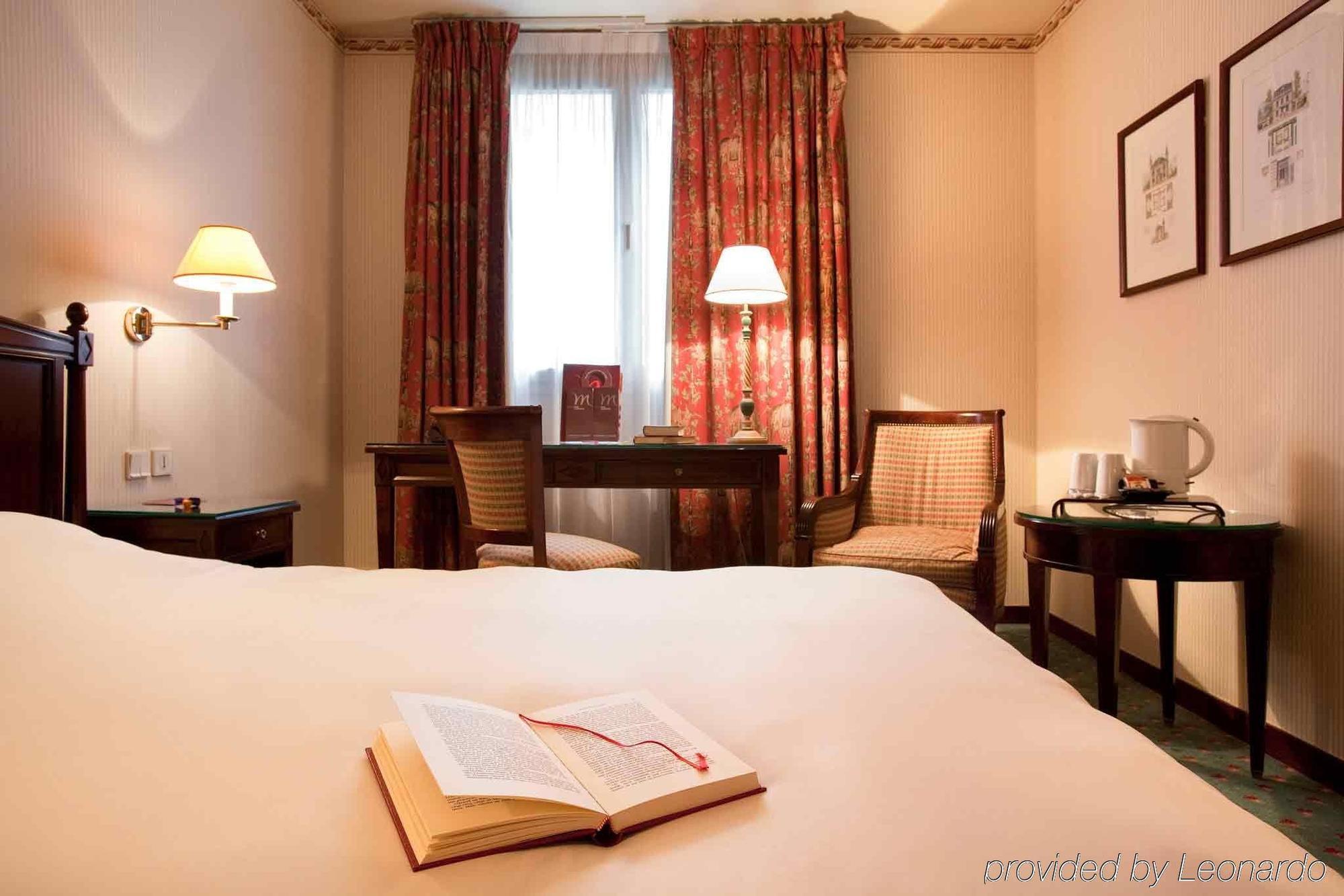 Mercure Tour Eiffel Grenelle Hotel