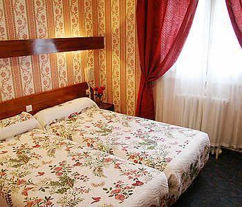 Hotel Est Paris