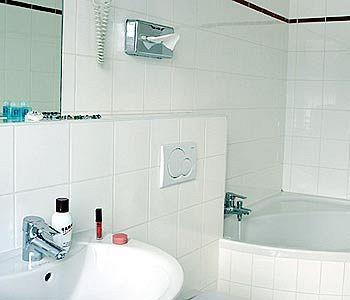 L'ouest 3* Paris