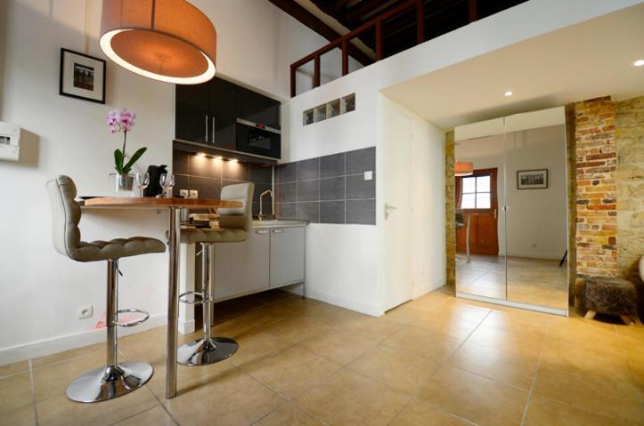 Apartment Short Group Temple Serviced