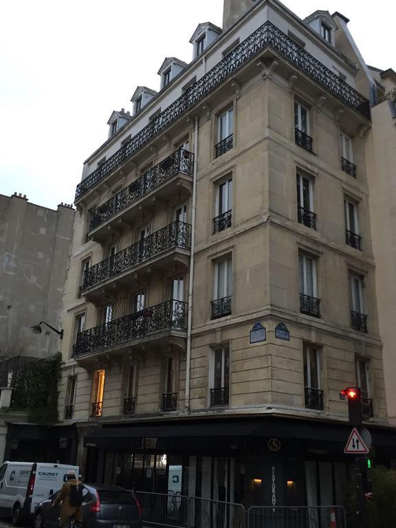 Apartment Bellechasse Apartments Paris