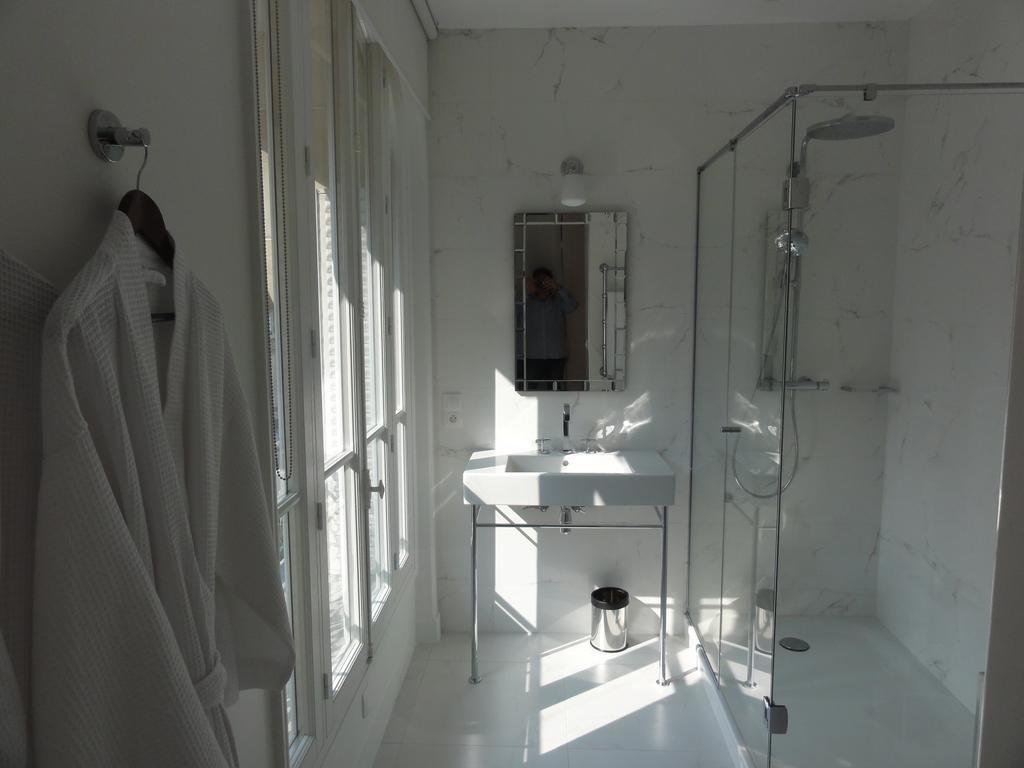 Relais12bis By Eiffel Tower Bed & Breakfast 3*