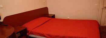 Grand Magenta Hotel