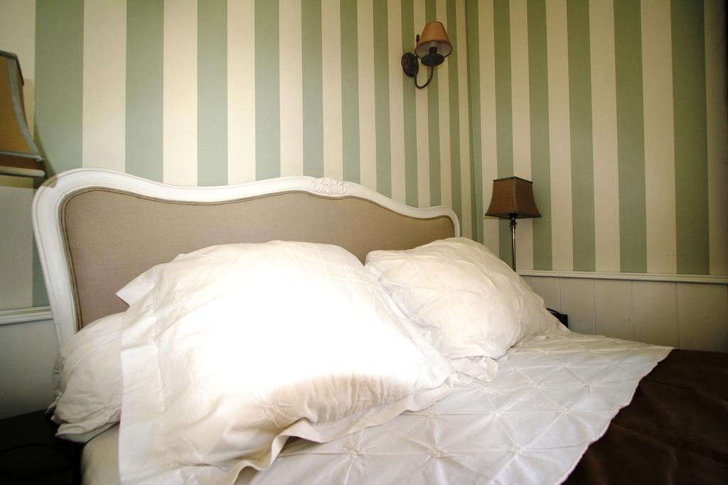 Interiors - Le Marais Archives 2 Bdr Appartement *