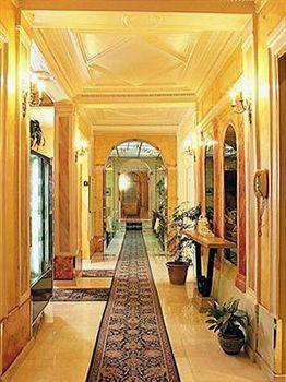 Touring Hotel Paris