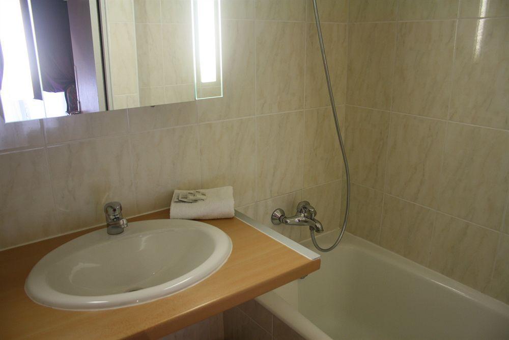 De 3* Paris