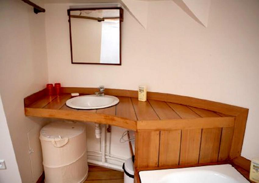 Peniche - Le Nenuphar Botel *