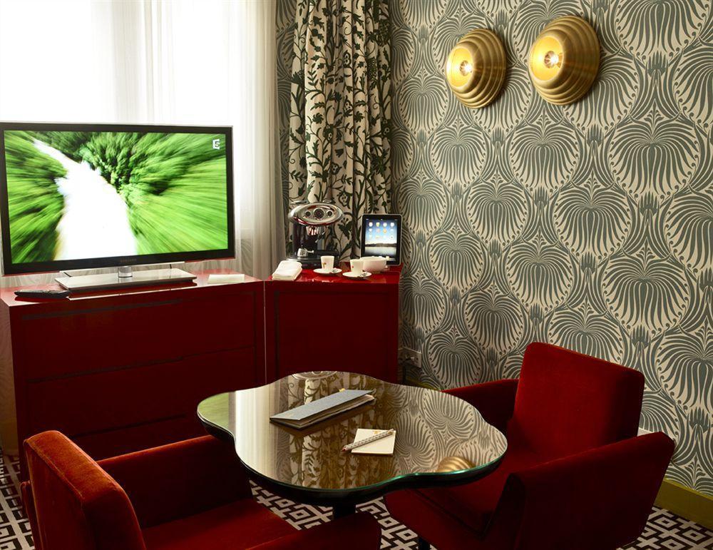 Hotel Thoumieux 4*