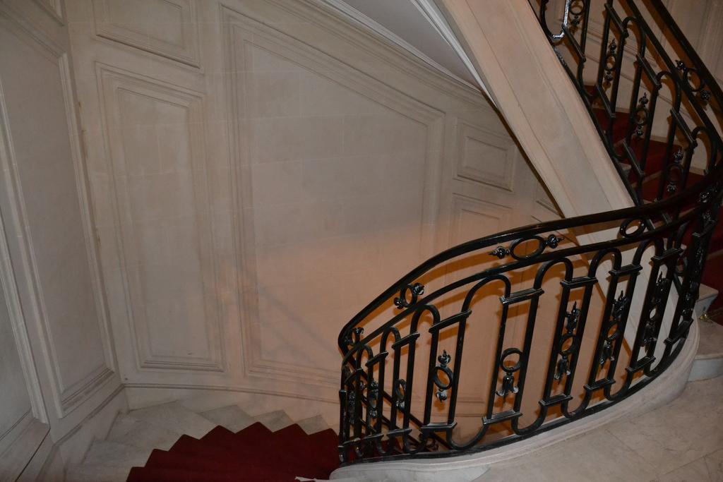 Apartment Prestigious Trocadero