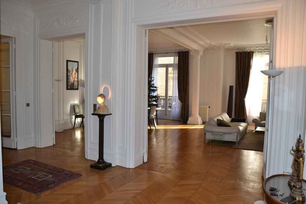 Prestigious Trocadero * Paris