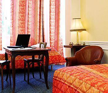 Du Palais Guest house 2*