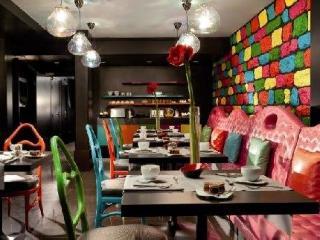 Cristal Champs Elysees Hotel Paris