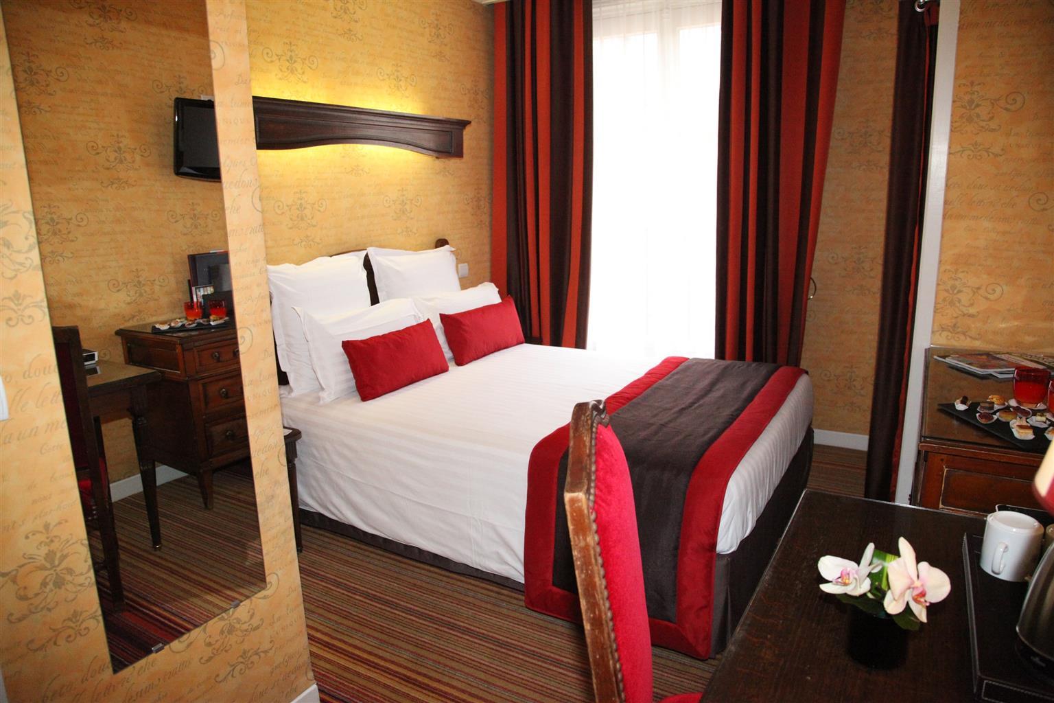 Trianon Rive Gauche 4* Paris