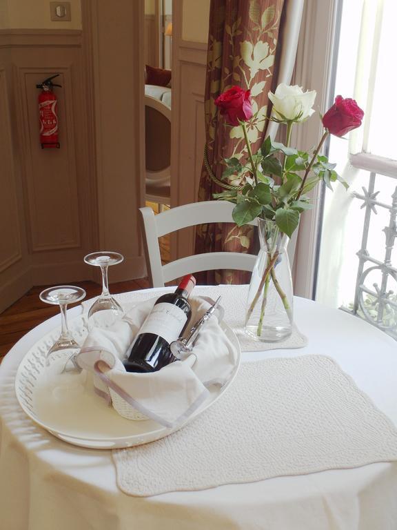 Bed & Breakfast Chambre D Hote : Louvre Elegant Apt Suite Paris