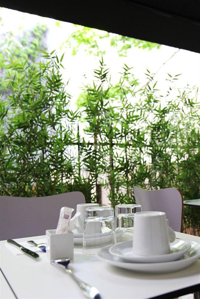 Western Le Montparnasse Hotel