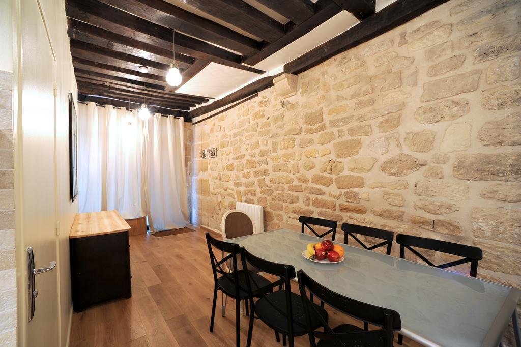 Apartment Unique Loft In Le Marais *